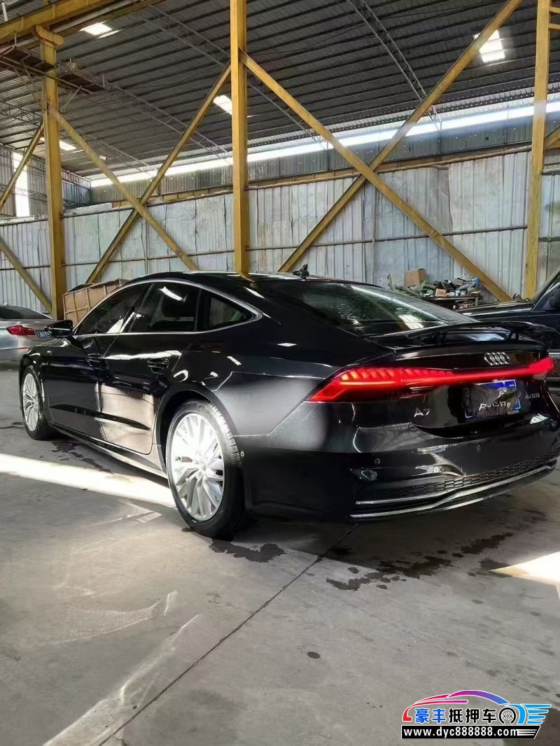 20年奥迪A7轿车抵押车出售