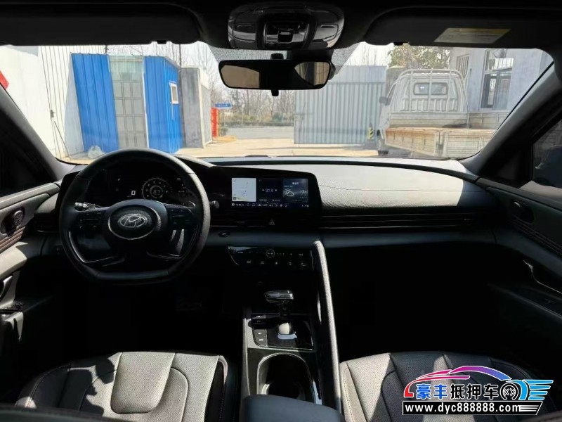 23年现代伊兰特轿车抵押车出售