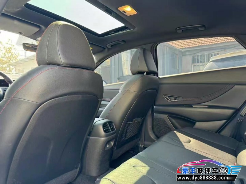 23年现代伊兰特轿车抵押车出售