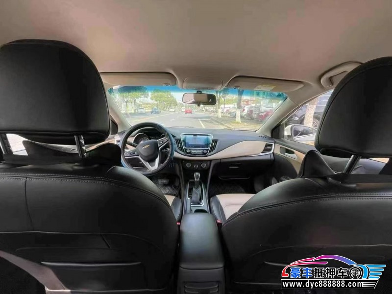 20年雪佛兰科鲁兹轿车抵押车出售