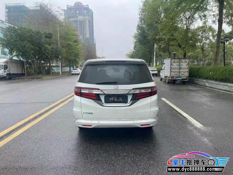 16年本田奥德赛轿车抵押车出售