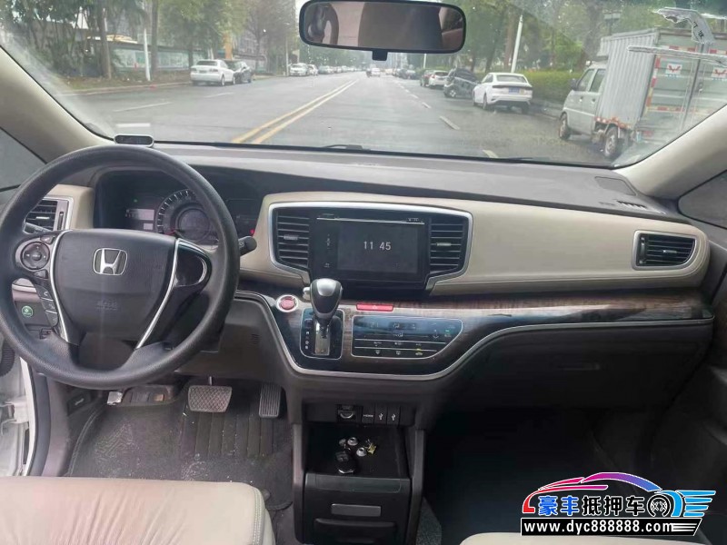 16年本田奥德赛轿车抵押车出售