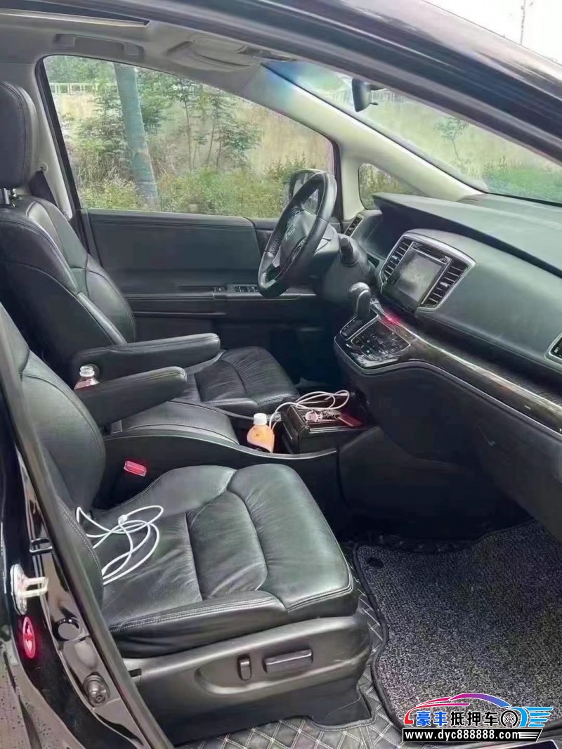 18年本田奥德赛轿车抵押车出售