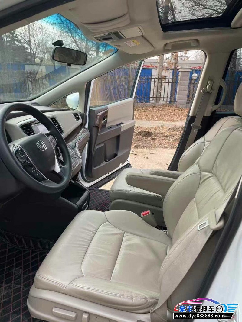 18年本田奥德赛轿车抵押车出售