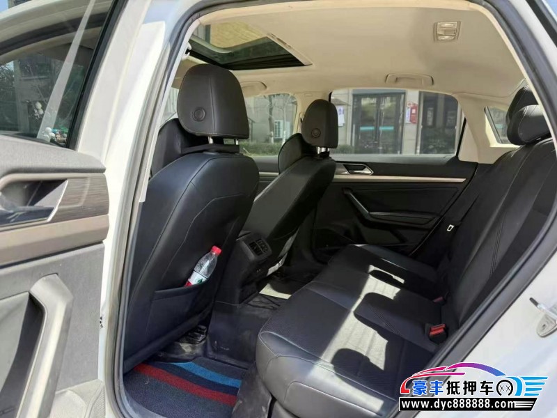 21年大众朗逸轿车抵押车出售