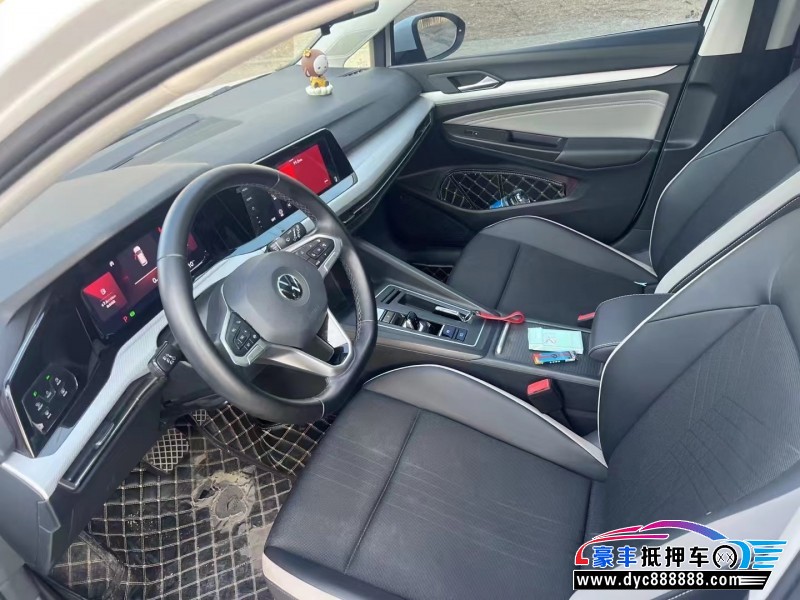 21年大众高尔夫轿车抵押车出售