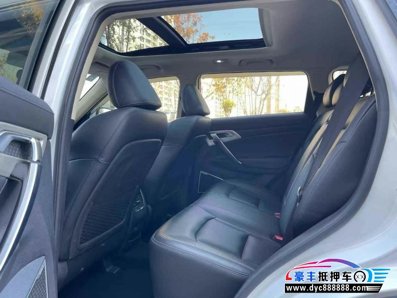 20年吉利博越轿车抵押车出售