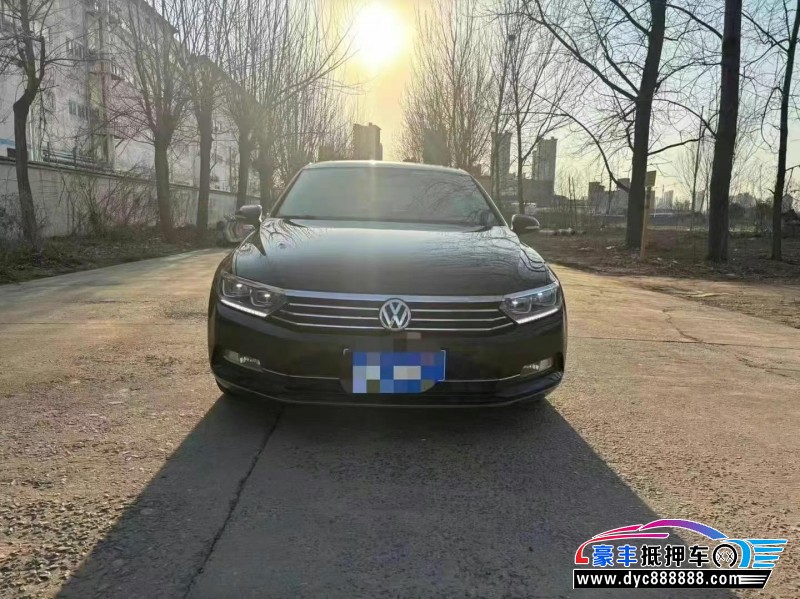 18年大众迈腾轿车抵押车出售