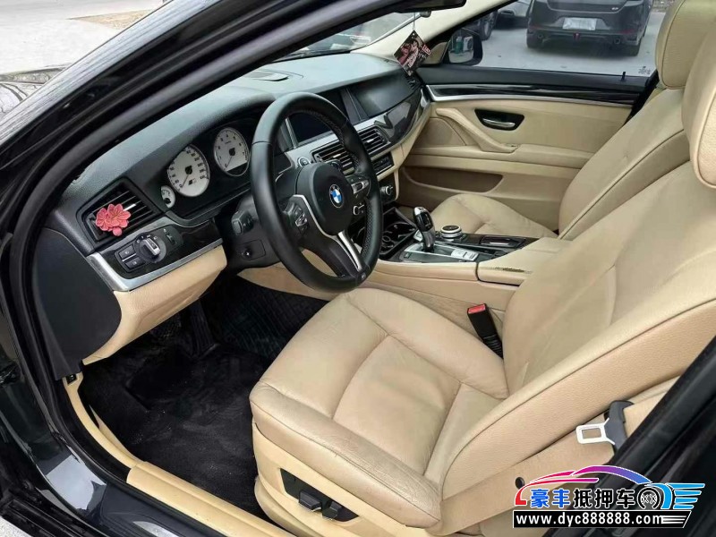 12年宝马5系轿车抵押车出售