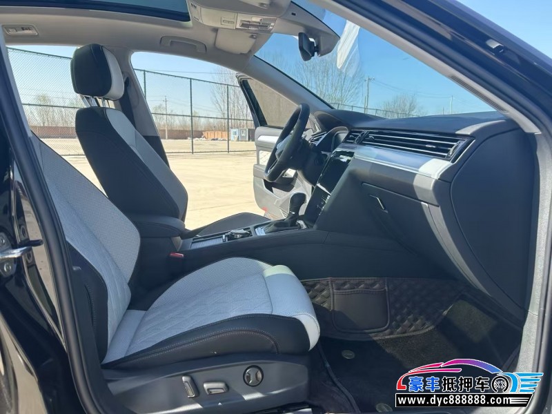 24年大众迈腾轿车抵押车出售