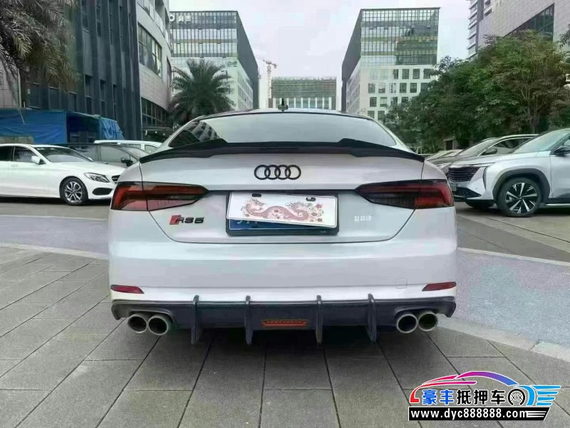 19年奥迪S5轿车抵押车出售