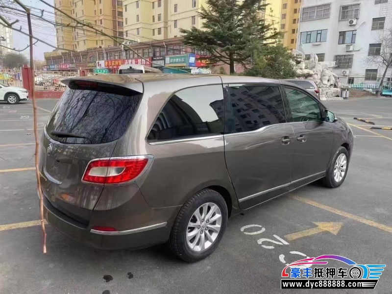 13年别克GL8轿车抵押车出售