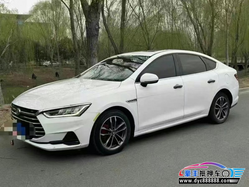 20年比亚迪秦轿车抵押车出售