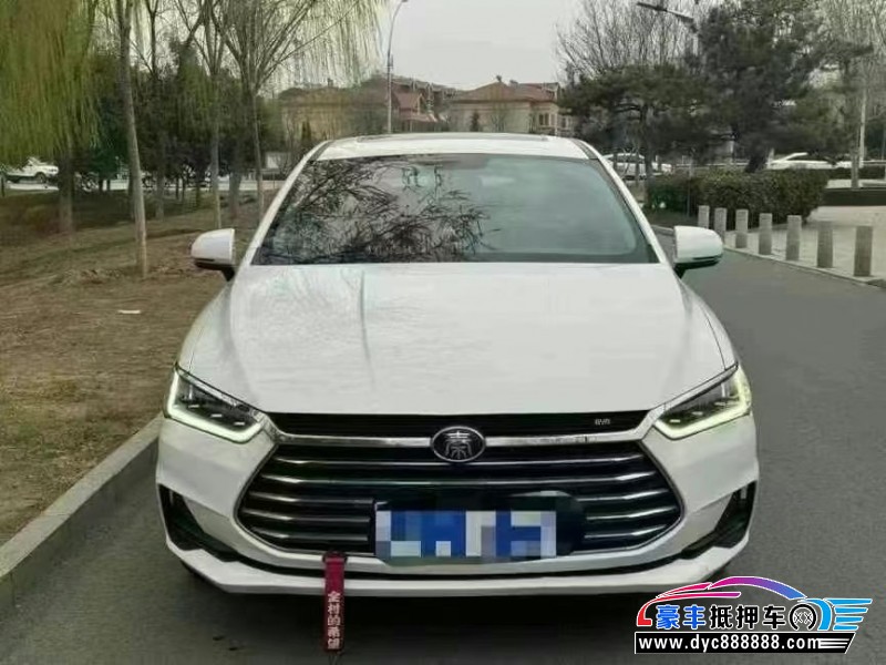 20年比亚迪秦轿车抵押车出售