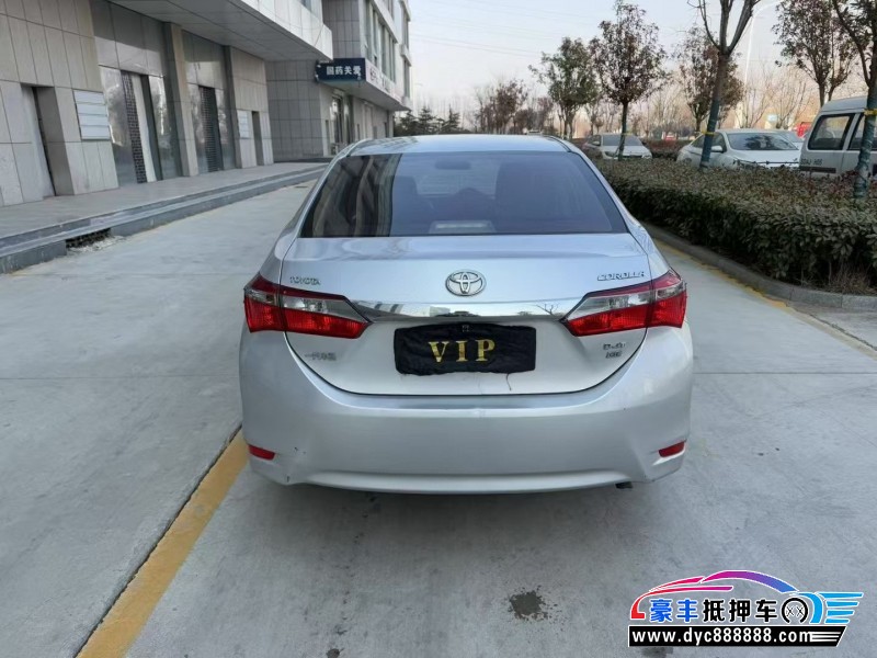 17年丰田卡罗拉轿车抵押车出售