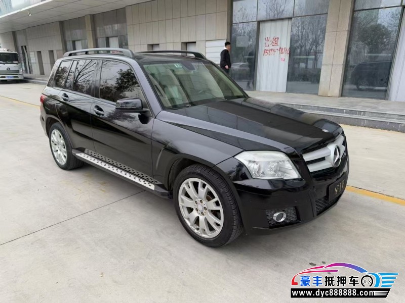 12年奔驰GLK轿车抵押车出售