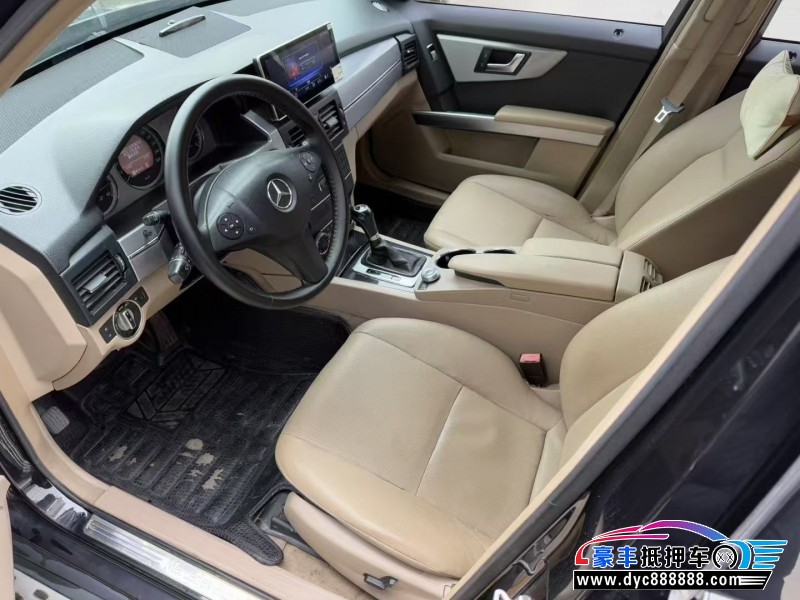 12年奔驰GLK轿车抵押车出售