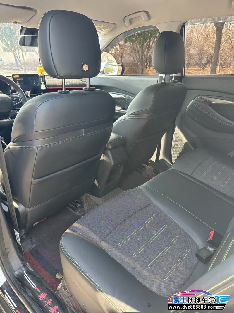 21年宝骏RS3轿车抵押车出售