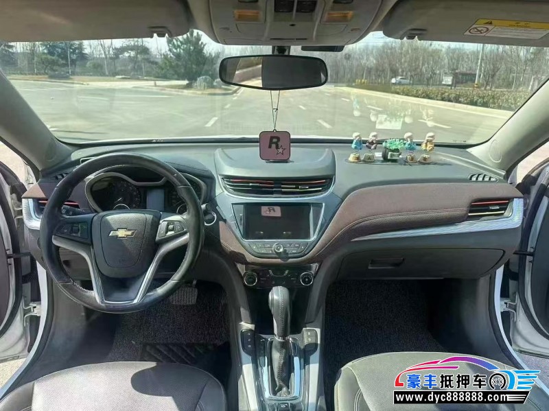 17年雪佛兰迈锐宝轿车抵押车出售