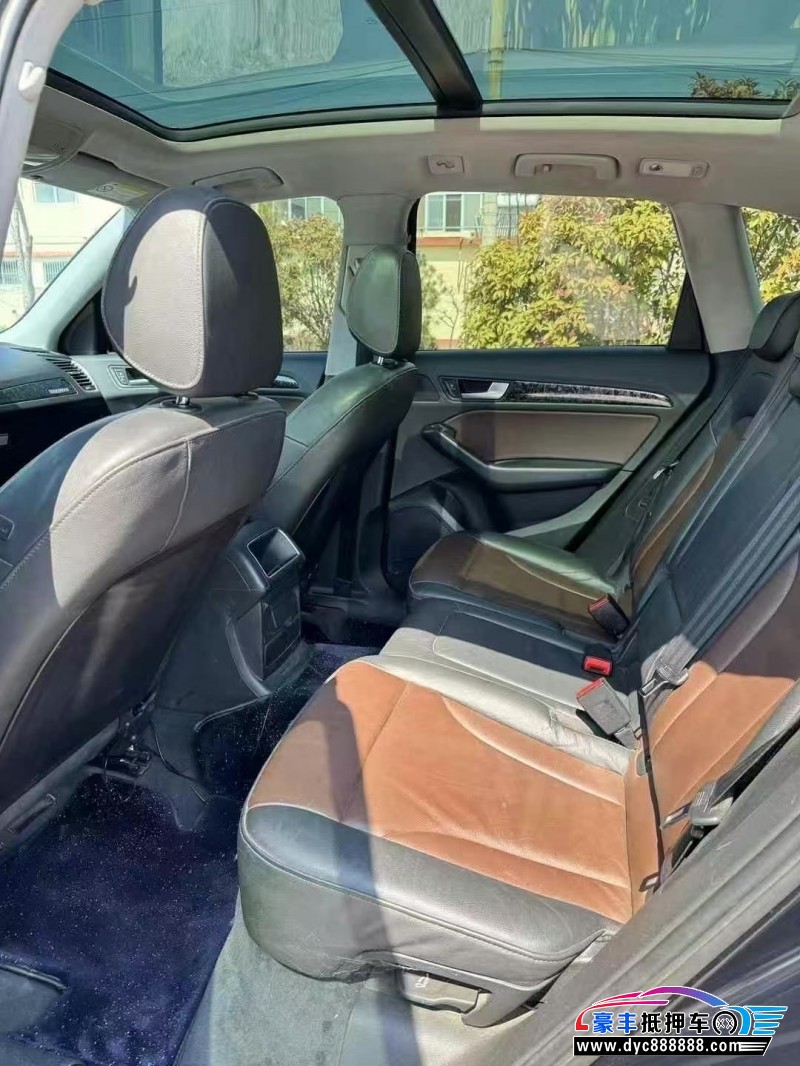 16年奥迪Q5轿车抵押车出售