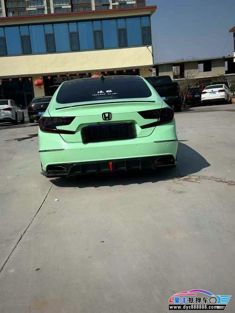 23年本田雅阁轿车抵押车出售