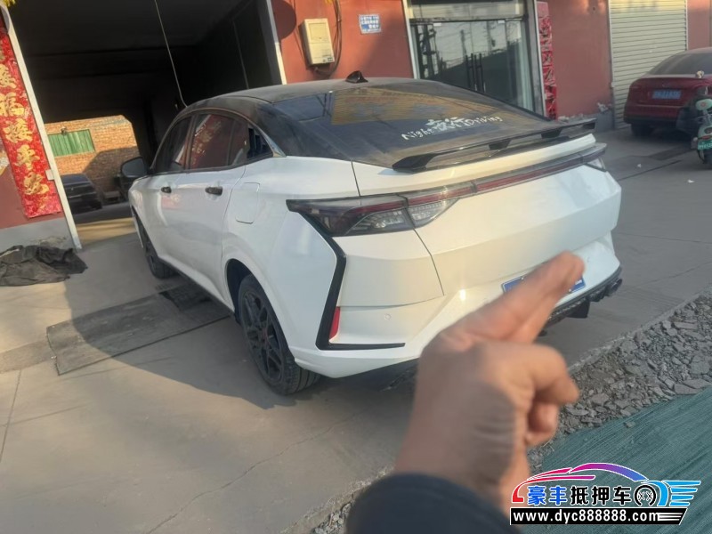 22年东风风神奕炫轿车抵押车出售