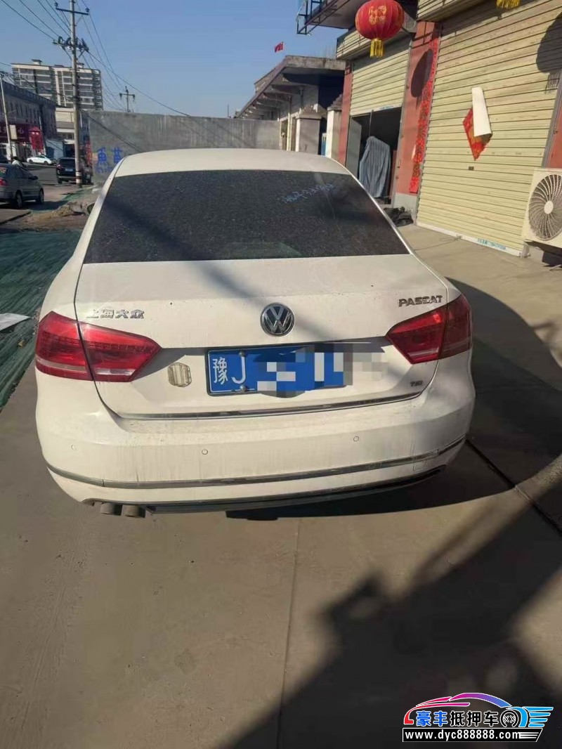 12年大众帕萨特轿车抵押车出售