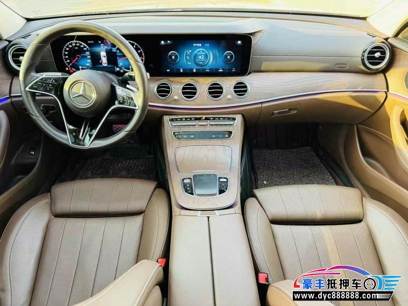 23年奔驰E轿车抵押车出售