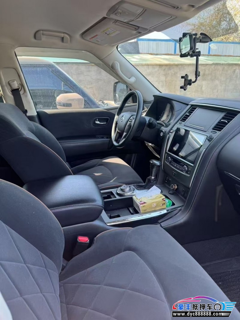 19年日产途乐轿车抵押车出售