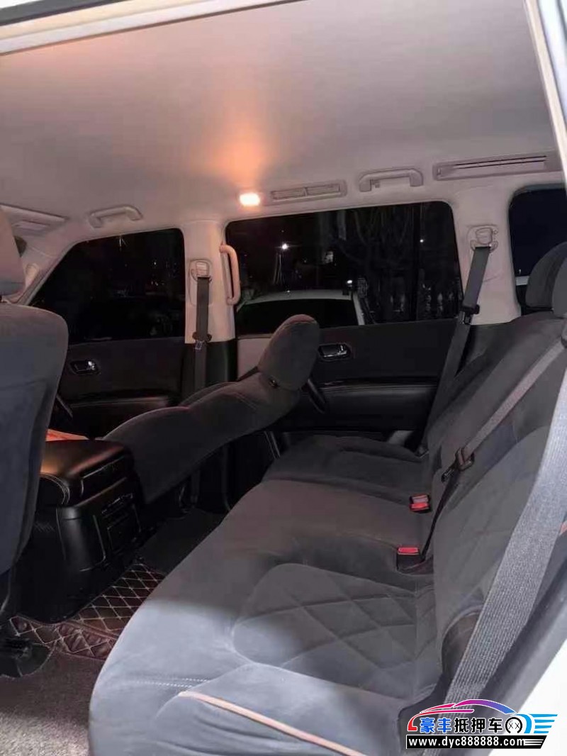 18年日产途乐轿车抵押车出售