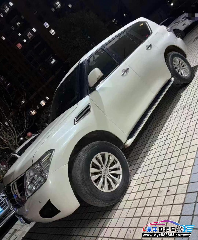 18年日产途乐轿车抵押车出售