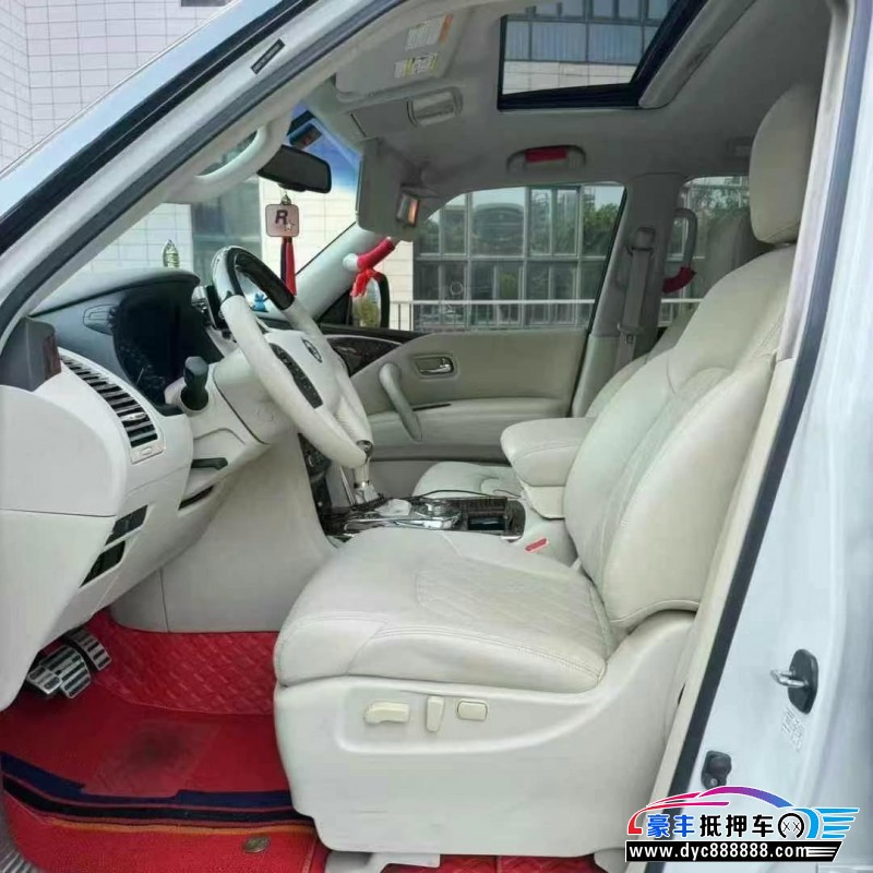 19年日产途乐轿车抵押车出售