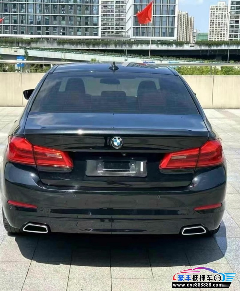 17年宝马5系轿车抵押车出售