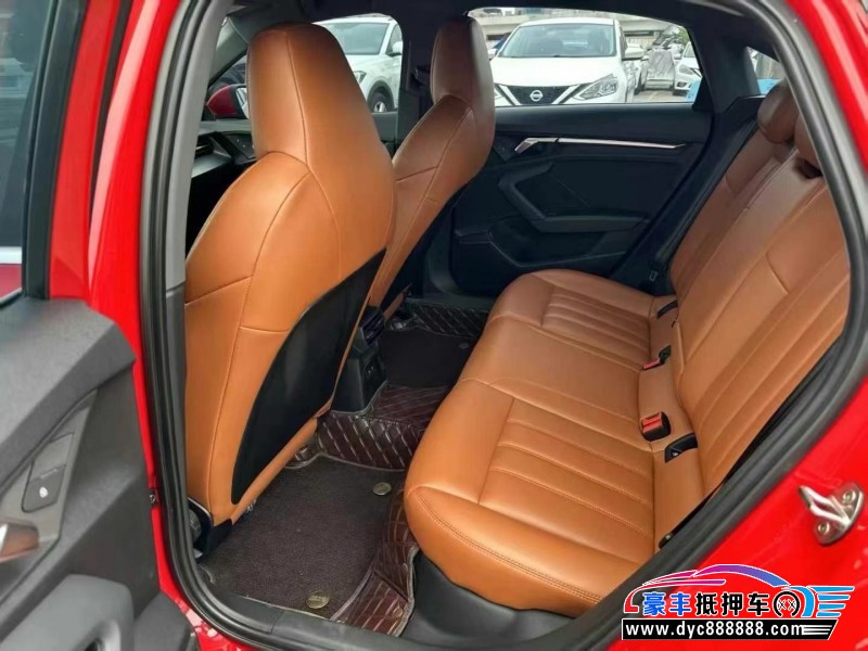 22年奥迪A3轿车抵押车出售