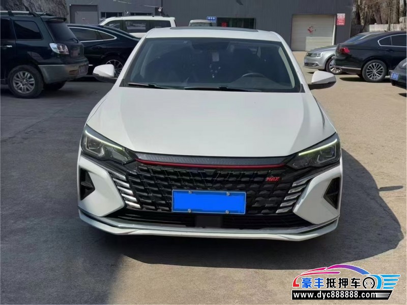 22年东风风神奕炫轿车抵押车出售