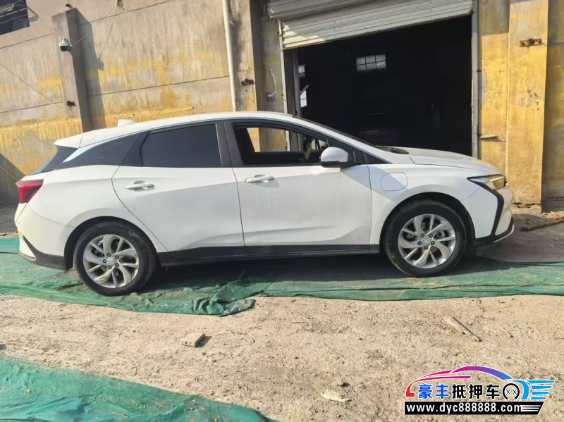 23年别克微蓝轿车抵押车出售