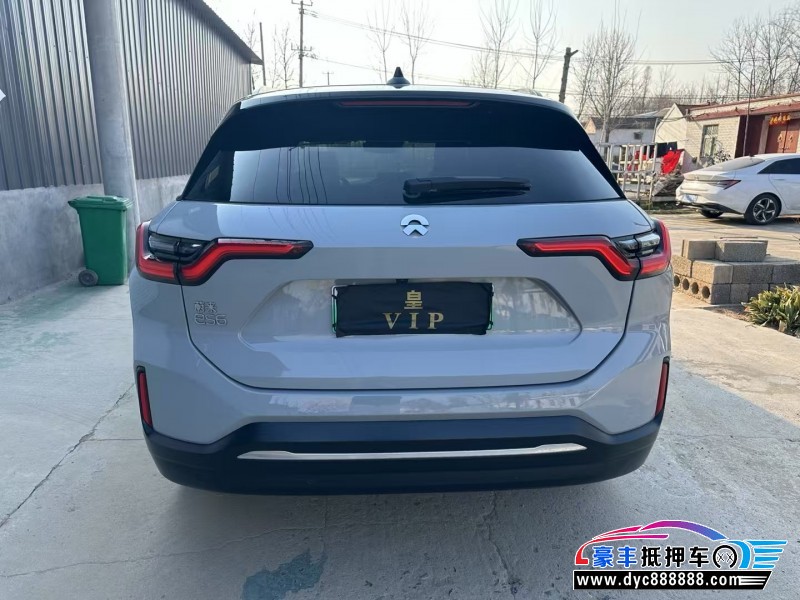 22年蔚来ES6轿车抵押车出售