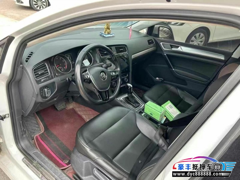 18年大众高尔夫轿车抵押车出售