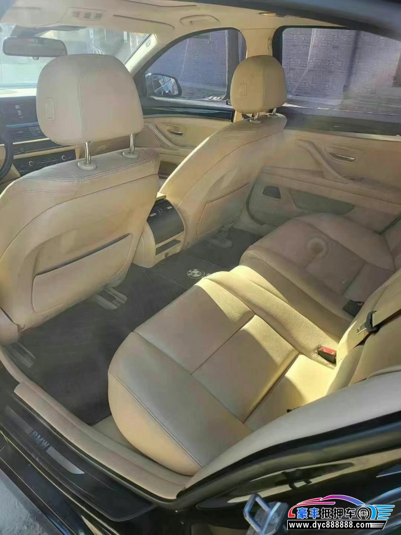 16年宝马5系轿车抵押车出售