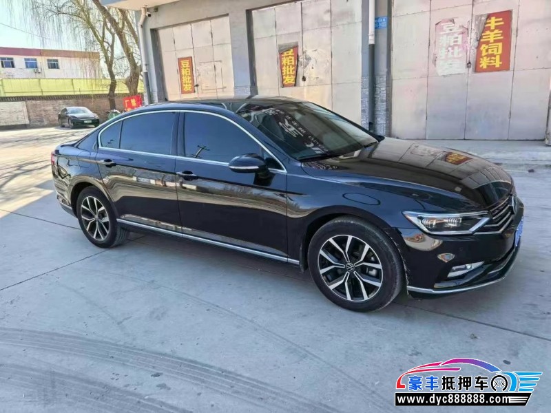 22年大众迈腾轿车抵押车出售