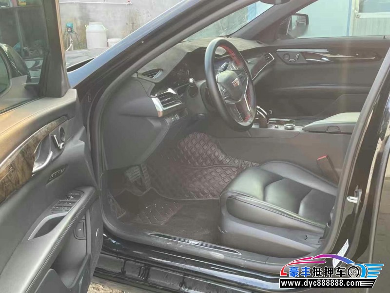 21年凯迪拉克CT6轿车抵押车出售