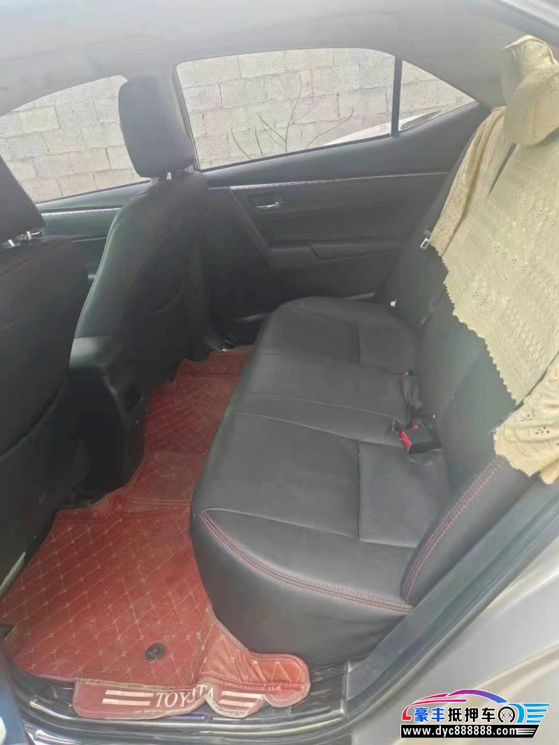 16年丰田卡罗拉轿车抵押车出售