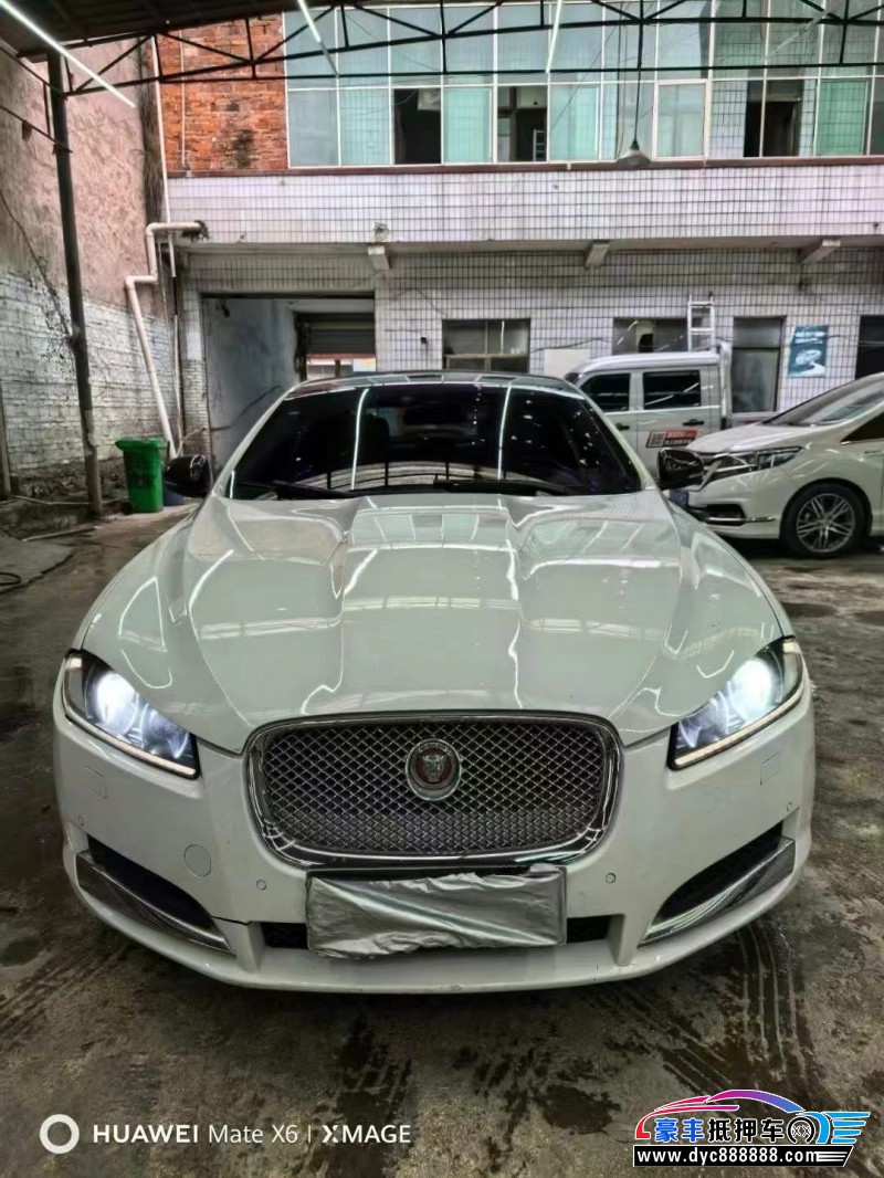 15年捷豹XF轿车抵押车出售