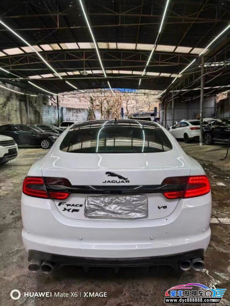 15年捷豹XF轿车抵押车出售