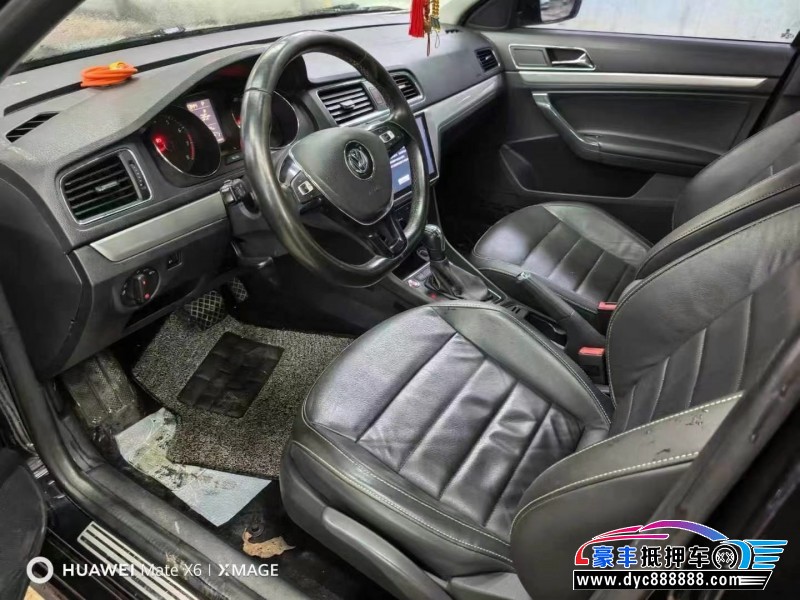 17年大众朗逸轿车抵押车出售