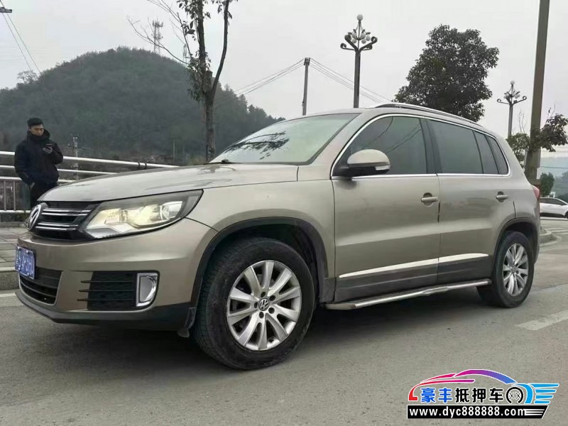 14年大众途观轿车抵押车出售