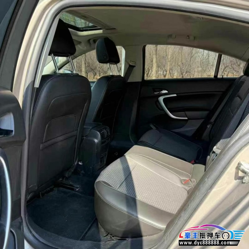 17年别克君威轿车抵押车出售