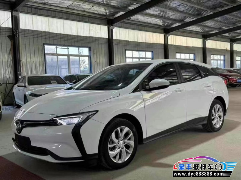 23年别克微蓝轿车抵押车出售