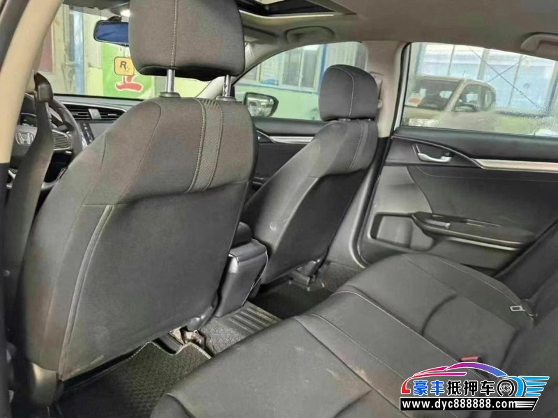 17年本田思域轿车抵押车出售