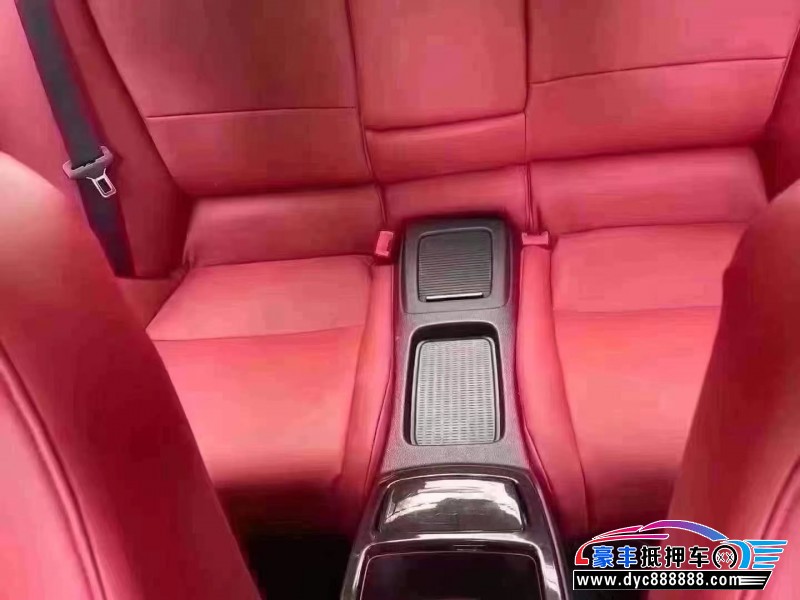 12年宝马3系轿车抵押车出售